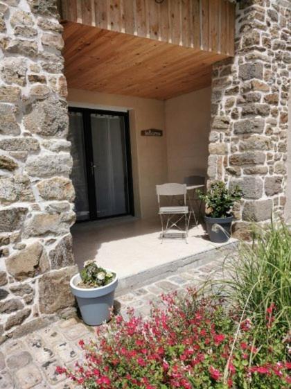 Mont Voyageur Bed and Breakfast Sains Εξωτερικό φωτογραφία